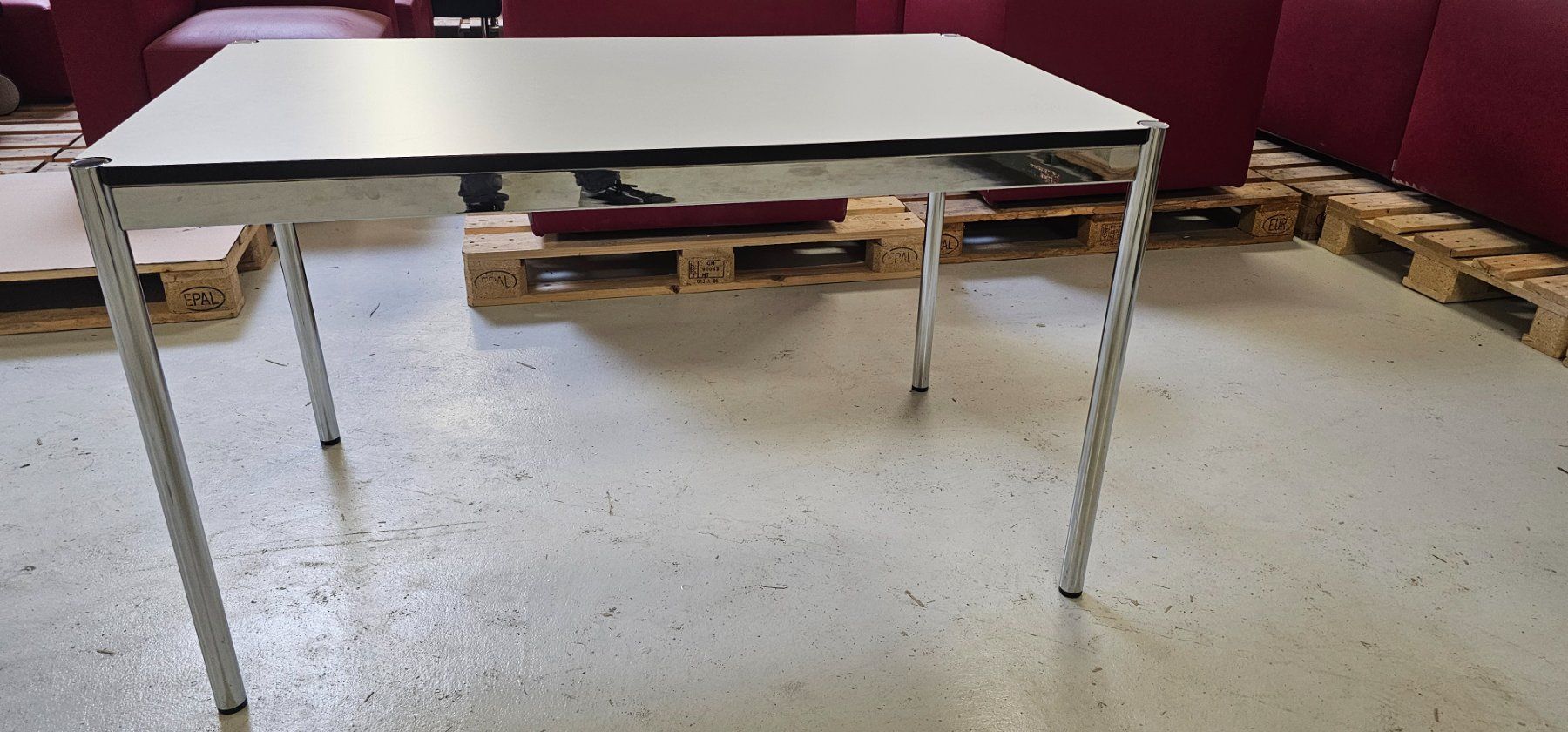 USM Tische: USM Haller Tisch – Gebraucht aus Oberburg von herkules69 2