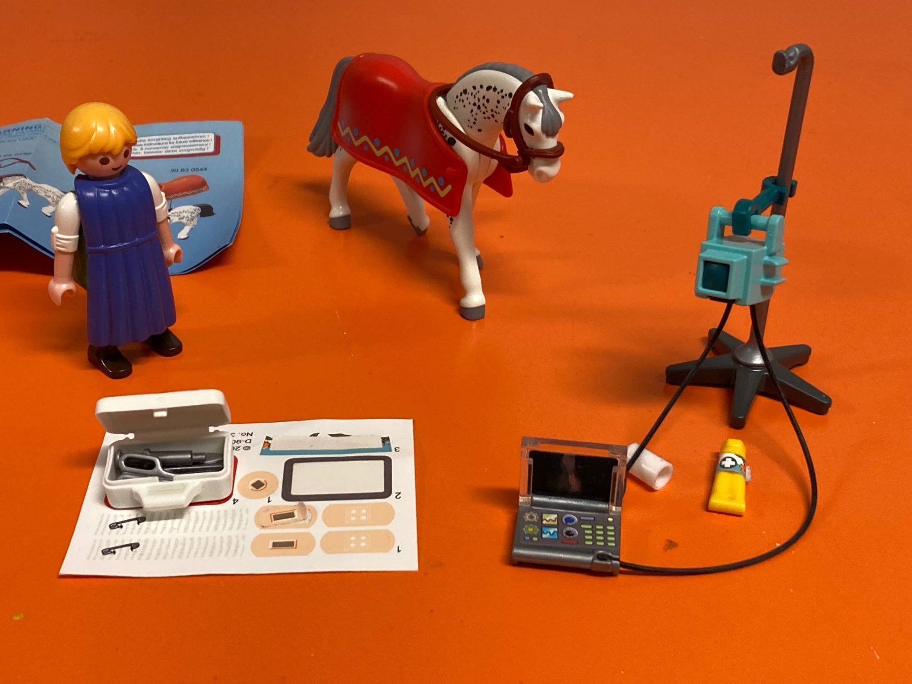 Playmobil Giocattoli: Playmobil 5533 Röntgentierarzt – Usato da Reinach BL venduto da Loma8 1