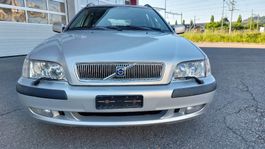 Volvo V40 T4