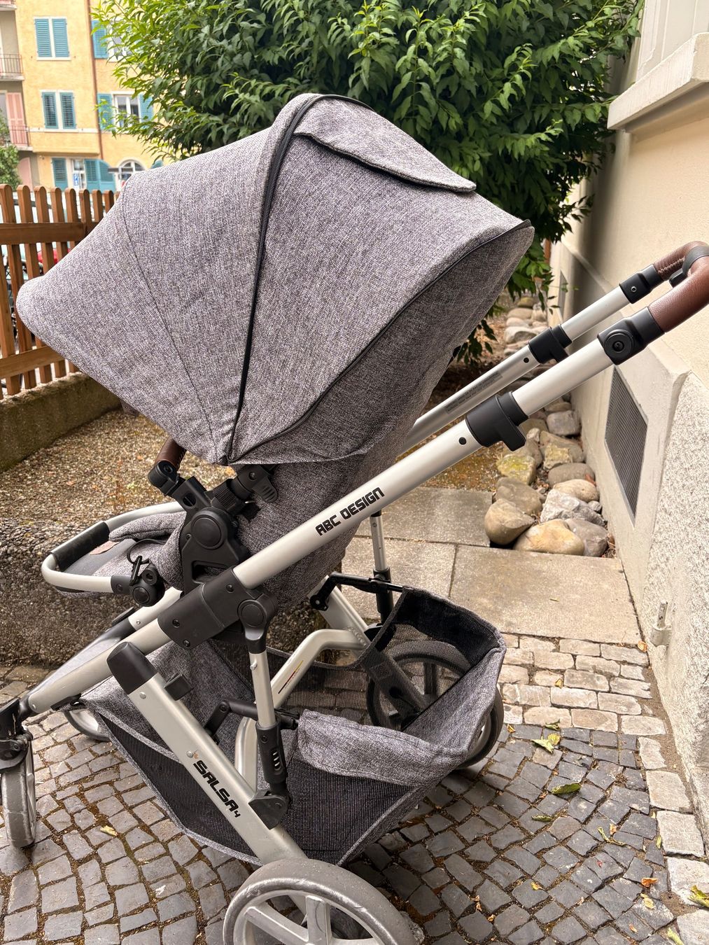 ABC Design Carrozzine: Salsa 4 Kinderwagen + Babywanne + Sonstiges Zubehör – Usato da Zürich venduto da filipet01 2