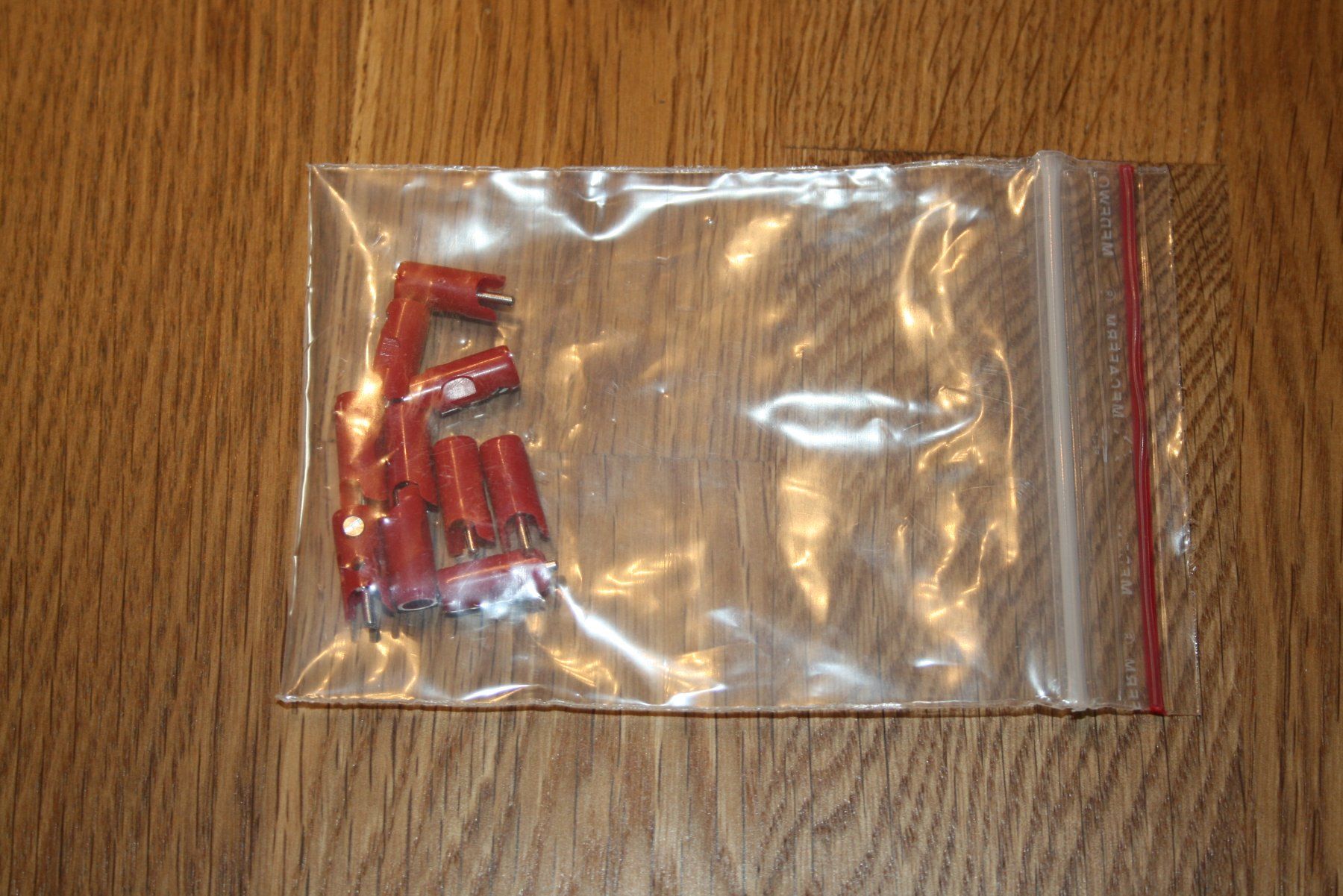 Märklin Trains électriques: Märklin 71415 Stecker rot, 10 St. – Neuf (Voir description) à Bavois par Alainuldry
