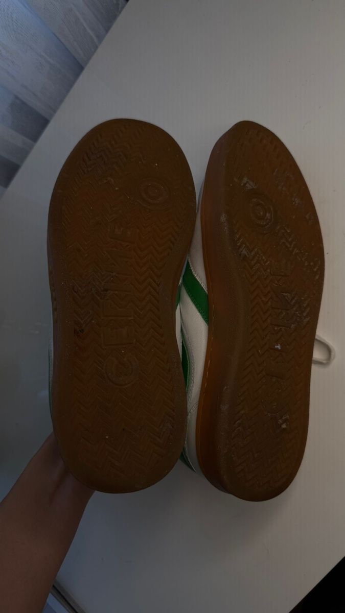 Celine Scarpe da donna: Celine sneakers – Nuovo (secondo la descrizione) da Mellingen venduto da eli_7hdx 3