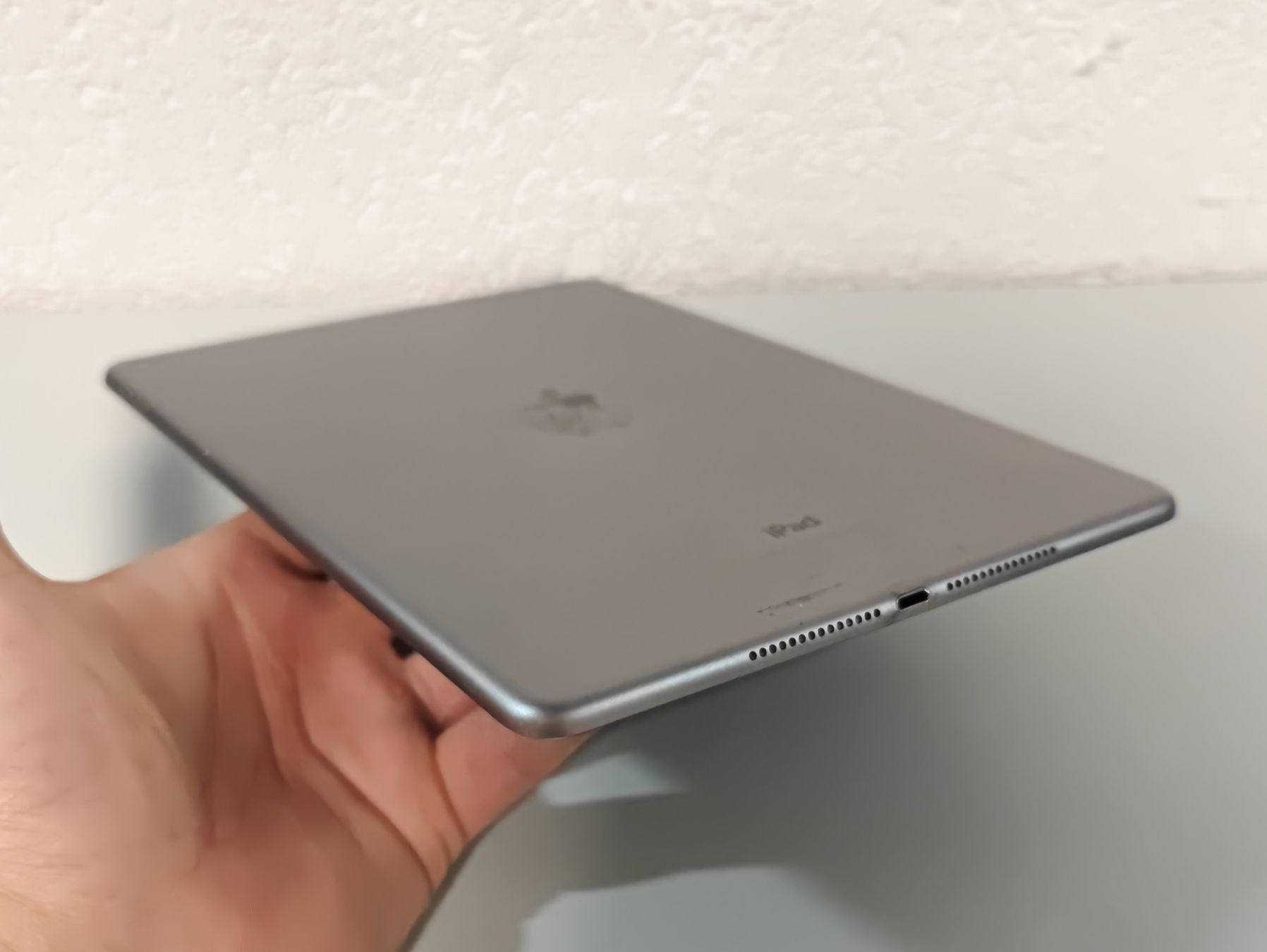 Apple Tablet PC: iPad Air 2 64GB – Difettoso da Ehrendingen venduto da Rocky985 3