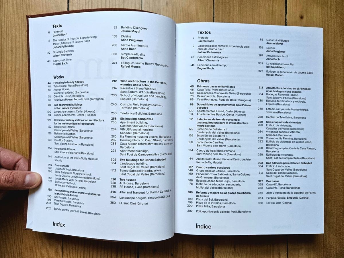 Libri: Jaume Bach - Architect / Arquitecto (2025) – Nuovo (secondo la descrizione) da Genève venduto da Januacoeli 1