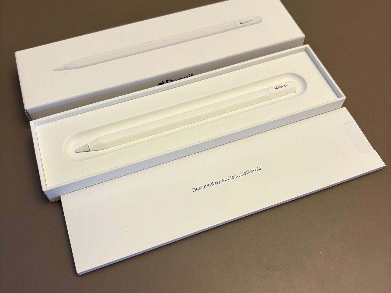 Apple Penna & Evidenziatori: Apple Pencil USB-C – Usato da Zürich venduto da BeLene
