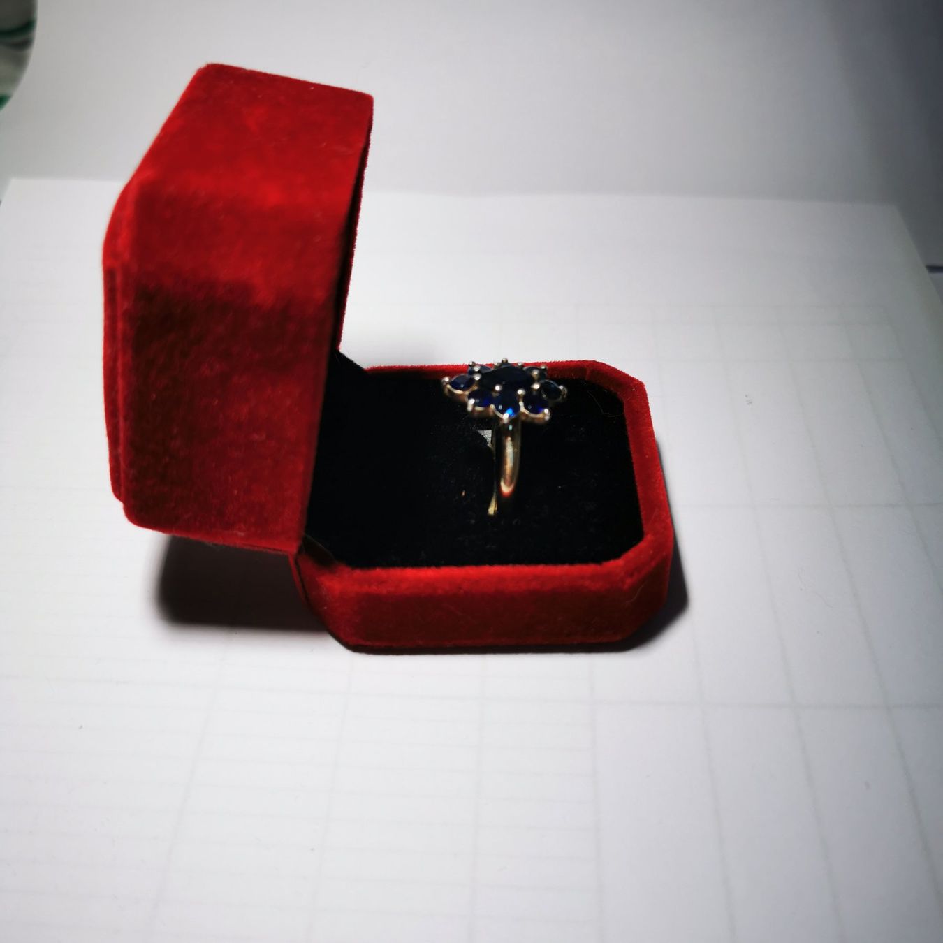 Anelli: Weisgold ring mit saphiren – Usato da Frauenfeld venduto da dimitri74 1