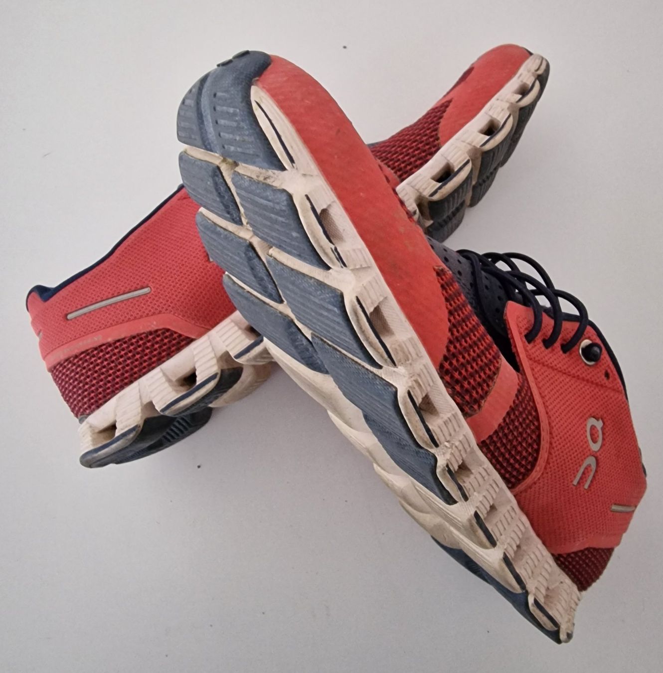 On Chaussures femmes: On-Schuhe – D'occasion à Aarau Rohr par Ricardo09 4