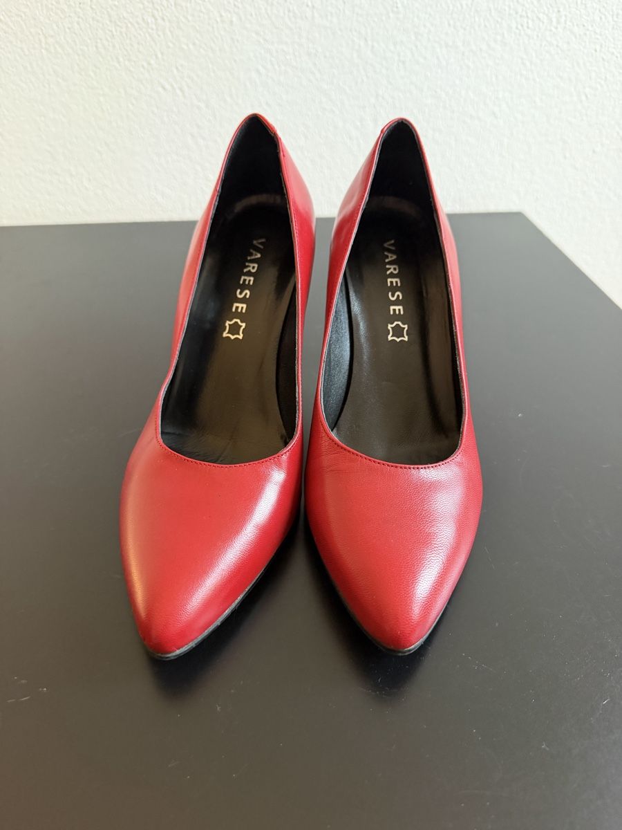 Damenschuhe: Varese Leder Pump rot Grösse 38 – Gebraucht aus Schwarzenegg von sbuergy 4