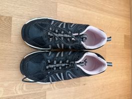 Trekkingschuhe Gr 35
