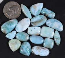 Cabochon Set L-3161 – 17 Stück – Larimar Edelstein 205 Karat