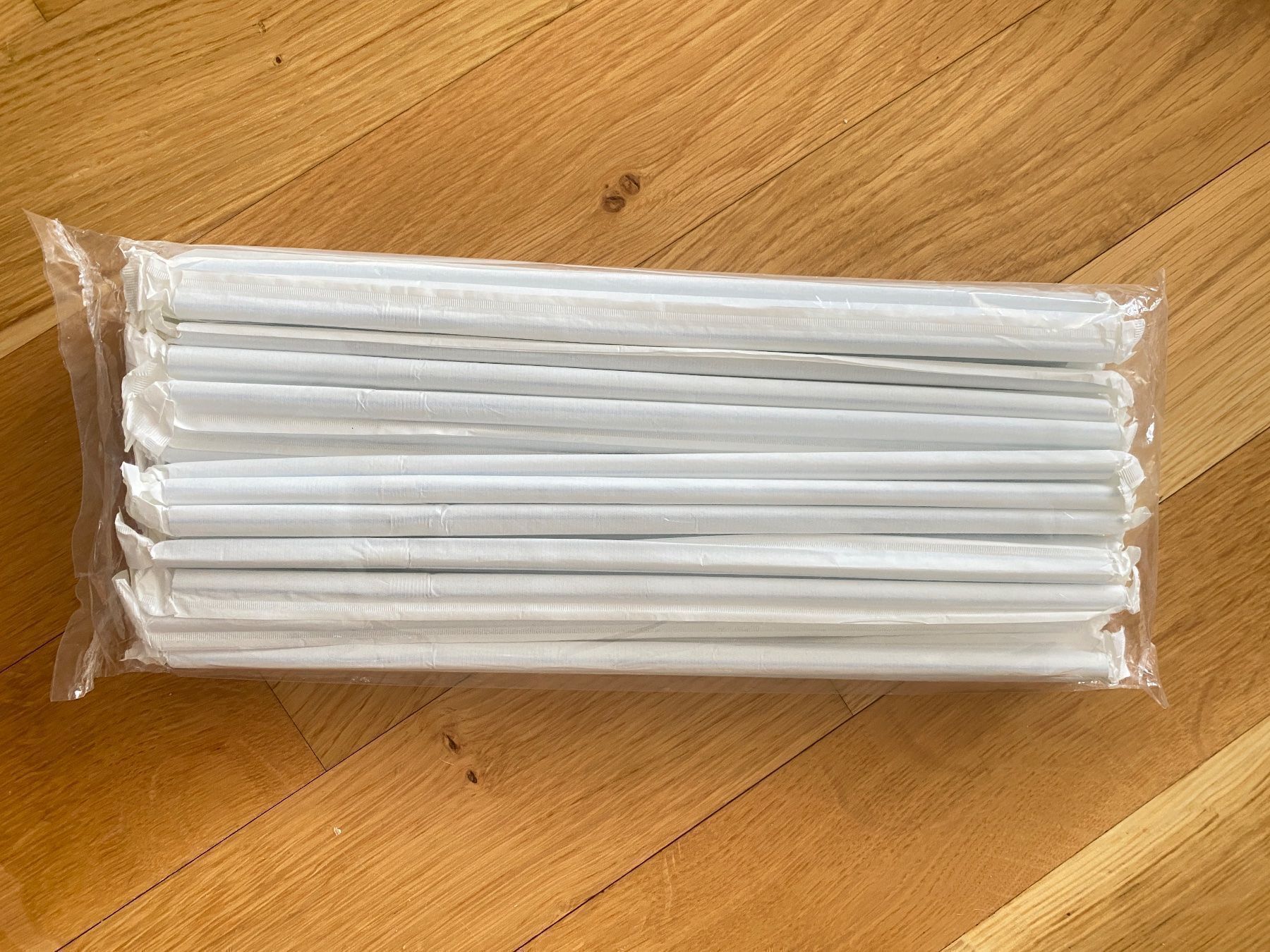 Cucine complete: 1 Packung Gebogene Einweg-Trinkhalme – Usato da Zuchwil venduto da HDsolution 1
