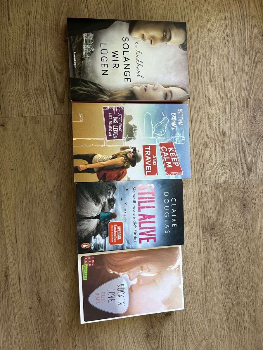 Livres: Bücherbox – D'occasion à Evilard par lia_bqs5