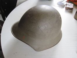 Alter Stahlhelm, grün, 2.W.K, Schweizer Armee