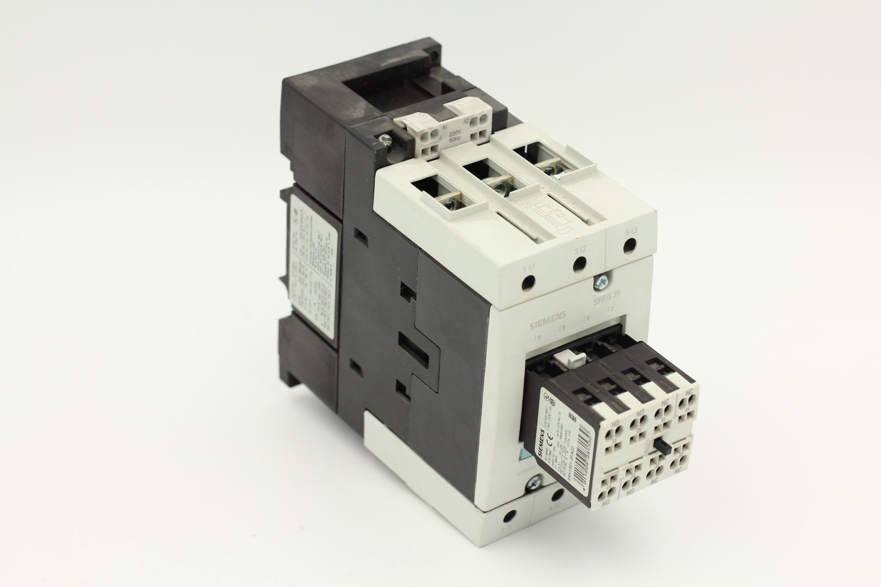 Siemens Componenti elettronici: Siemens Sirius 3RT1044-3AP00 – Usato da Winterthur venduto da Hint17