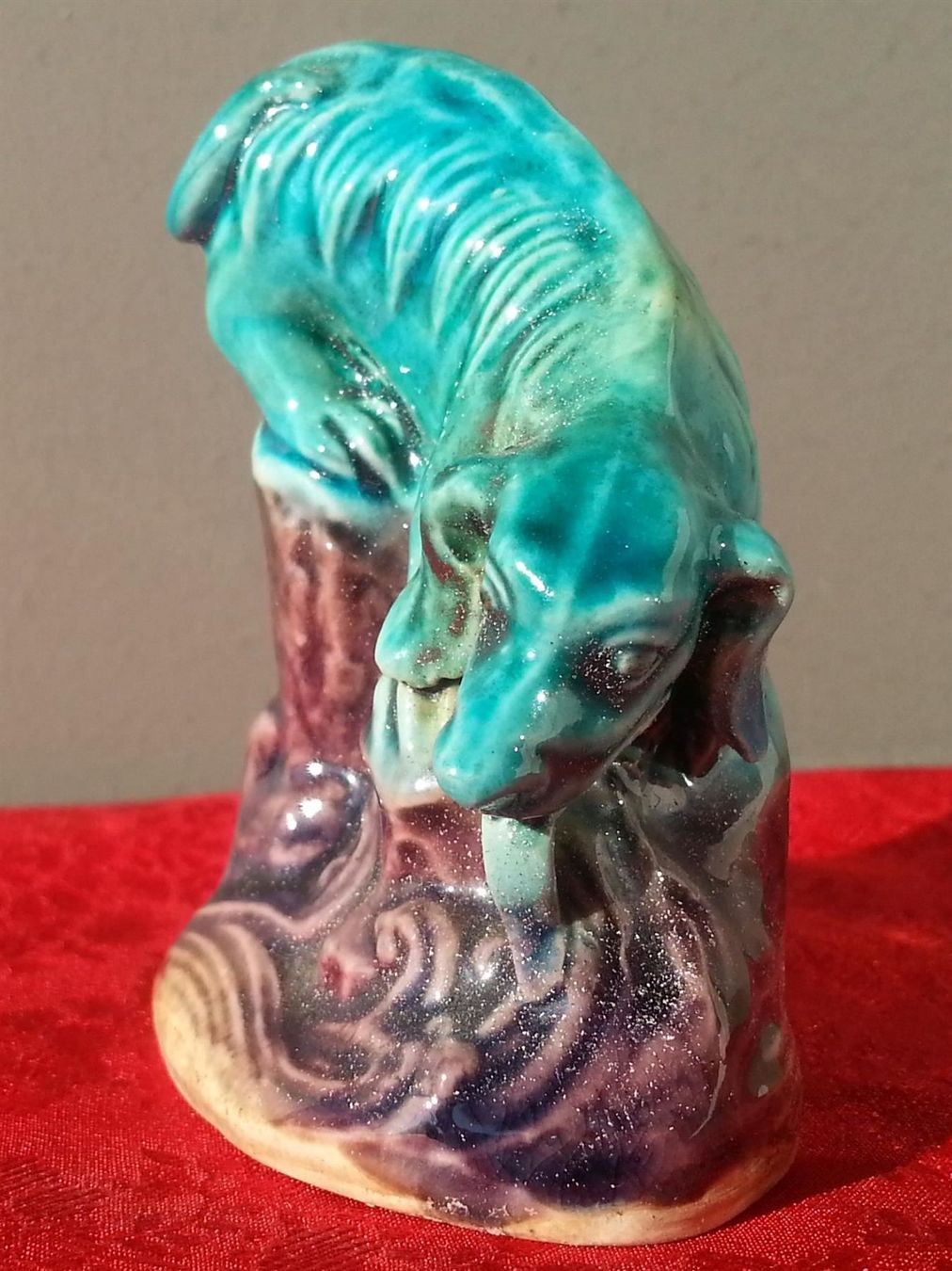 Sculture & Statue: China: Hund, Wasser trinkend, Keramik – Usato da Oberriet SG venduto da ganesh435 1