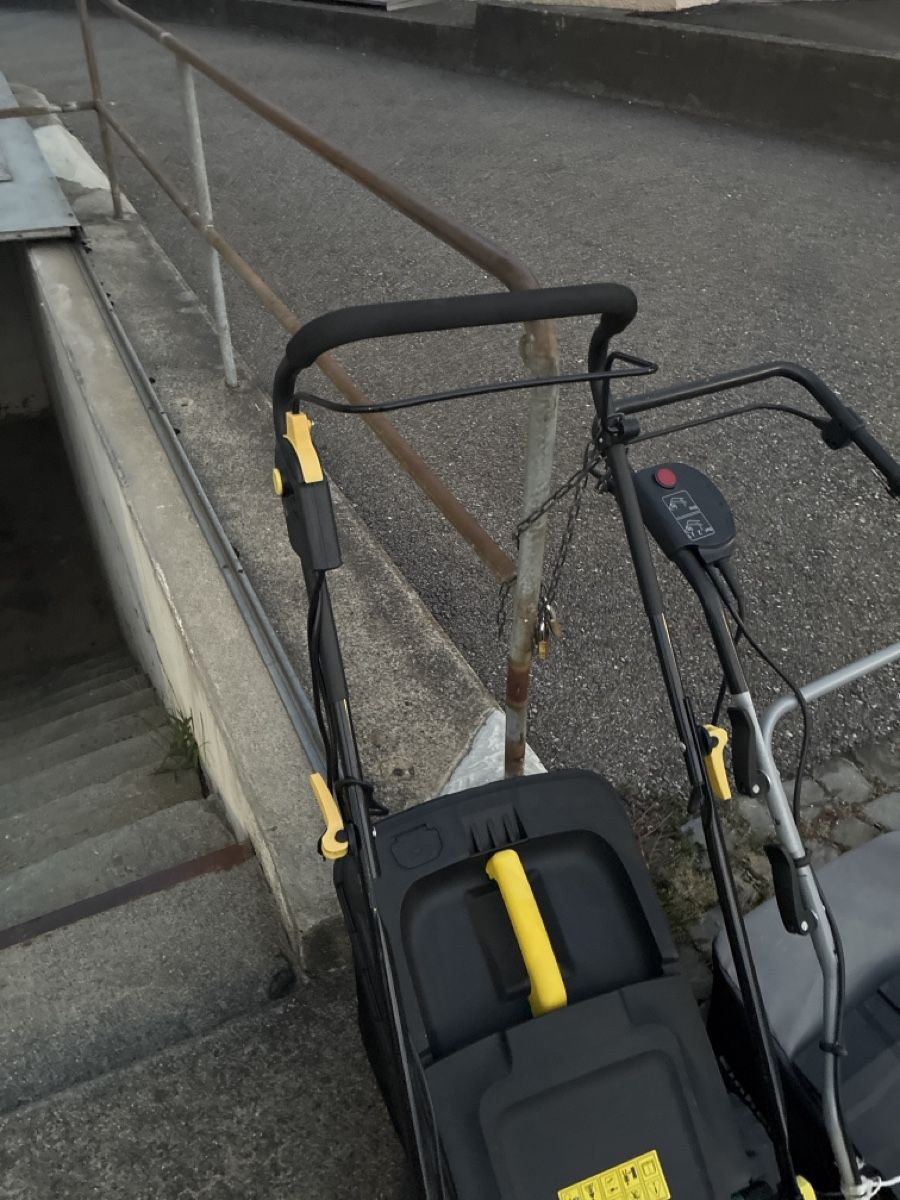 Tondeuses à gazon: Rasenmäher OKAY Elektro gebraucht – D'occasion à Kölliken par Razorback2 2