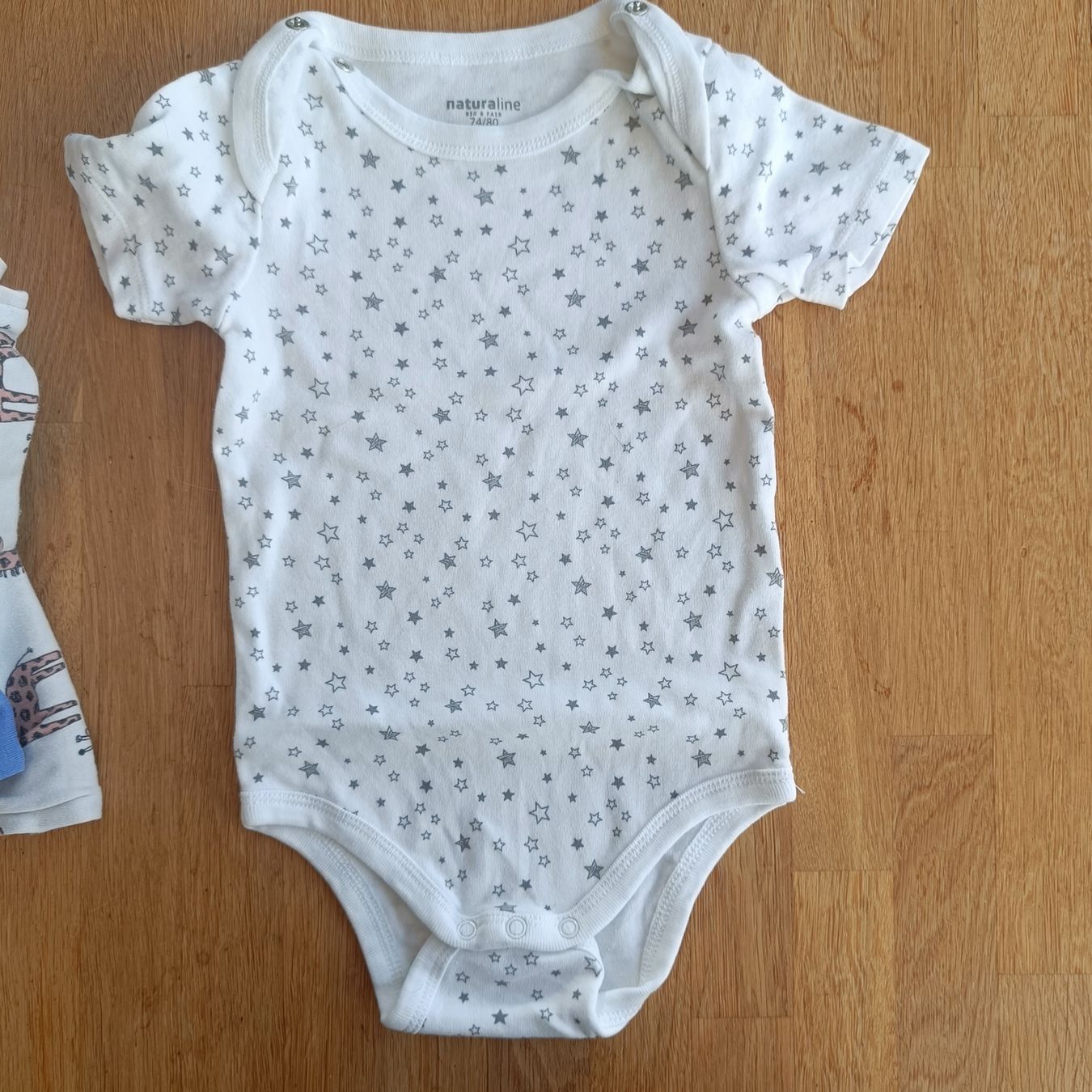 Unterwäsche: Body Grösse 74 – Gebraucht aus Jaberg von urig17.