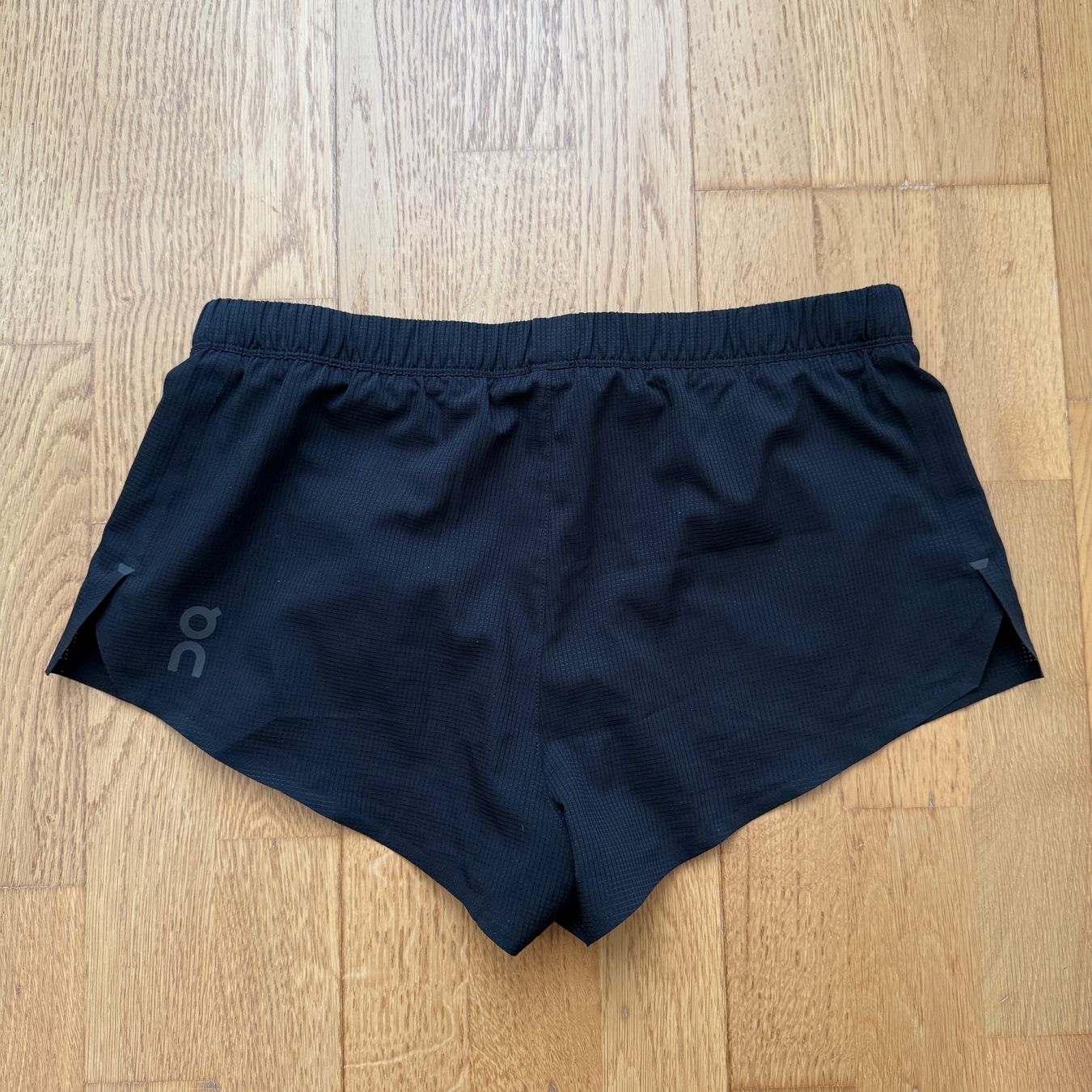 Pantalons: On Race Shorts – D'occasion à Uster par basquiat_ch 4