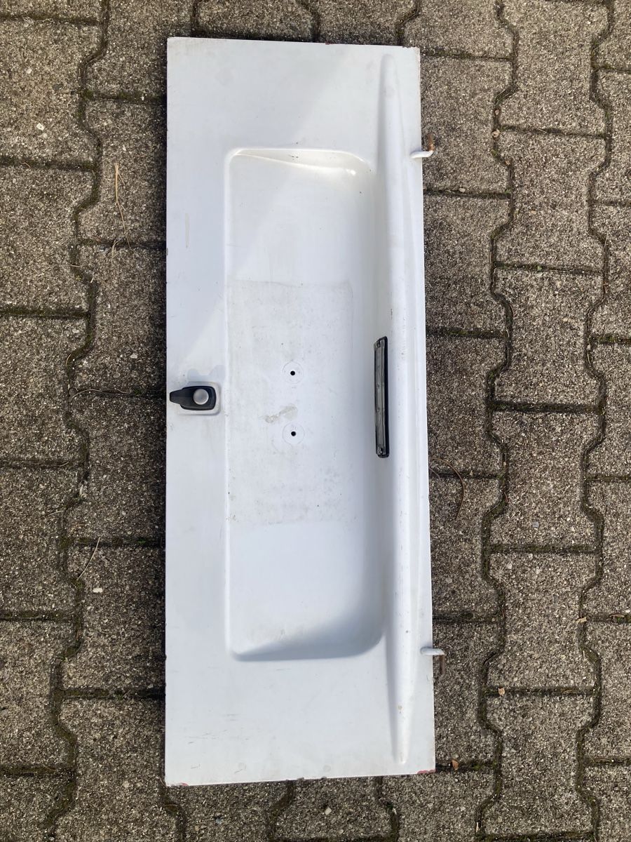 VW Tutti pezzi di ricambio auto: Motordeckel VW Bus – Usato da Belp venduto da Goegg01