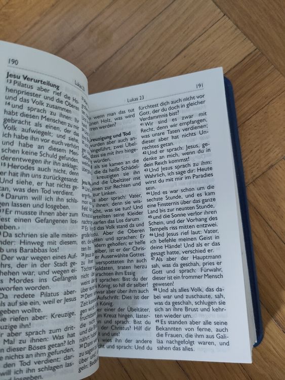 Bibel, neues Testament mit Psalmen, Sprüchen Kaufen auf Ricardo