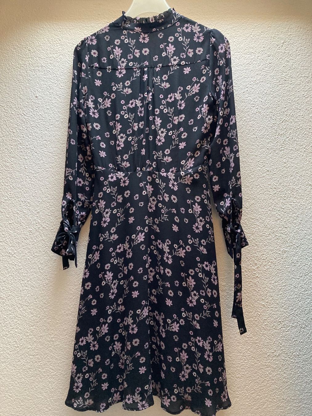 Kleider: Kleid OVS Gr. 36 schwarz mit Blumen – Neu (gemäss Beschreibung) aus Dulliken von gab_jdr2 4