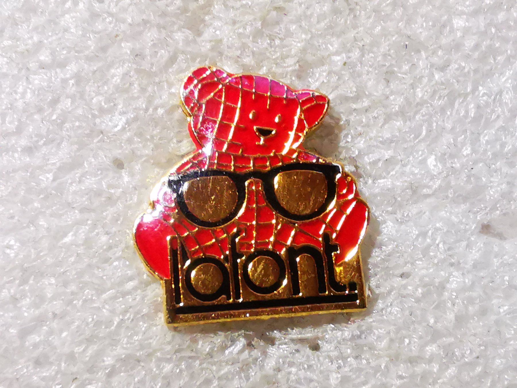 Placchette & Badge: Ansteckpin 94: – Usato da Oppligen venduto da Pin-Fall-Shop