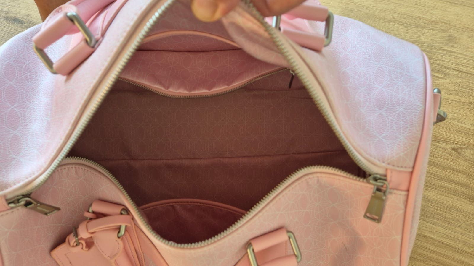 Taschen für Damen: Weekender Reisetasche von OLAKALA – Neu (gemäss Beschreibung) aus Kriens von Wolly85 1
