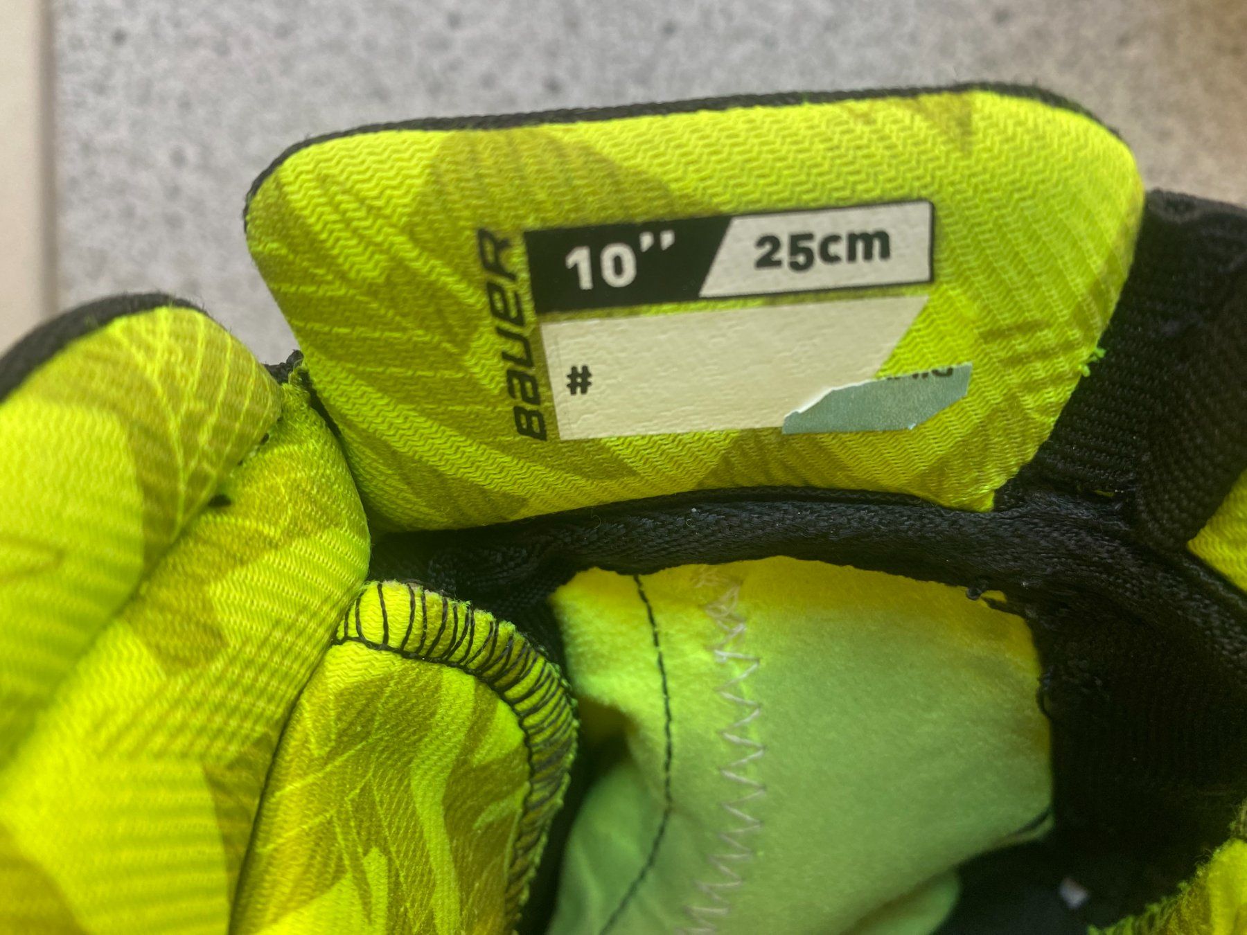 Guanti & manicotti: Bauer Eishockeyhandschuhe Grösse 10 zu verkaufen – Usato da Steckborn venduto da Sunneschii83 2