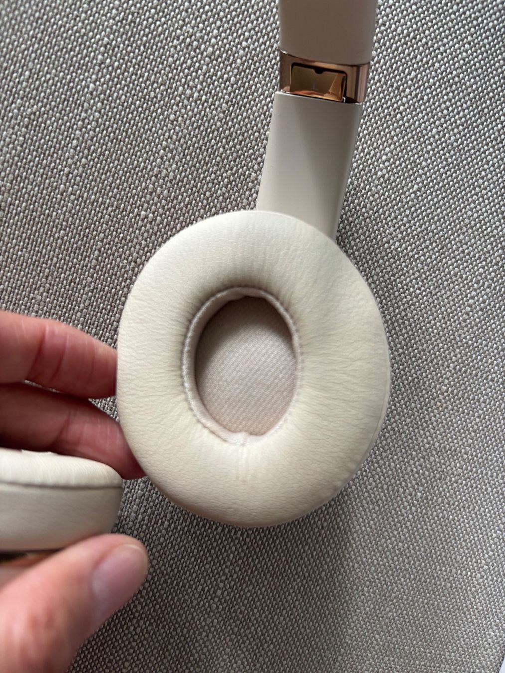 Beats Cuffie: beats solo 3 wireless, dr.dre, Fb. Satin Gold – Usato da Zürich venduto da ritschi37 3