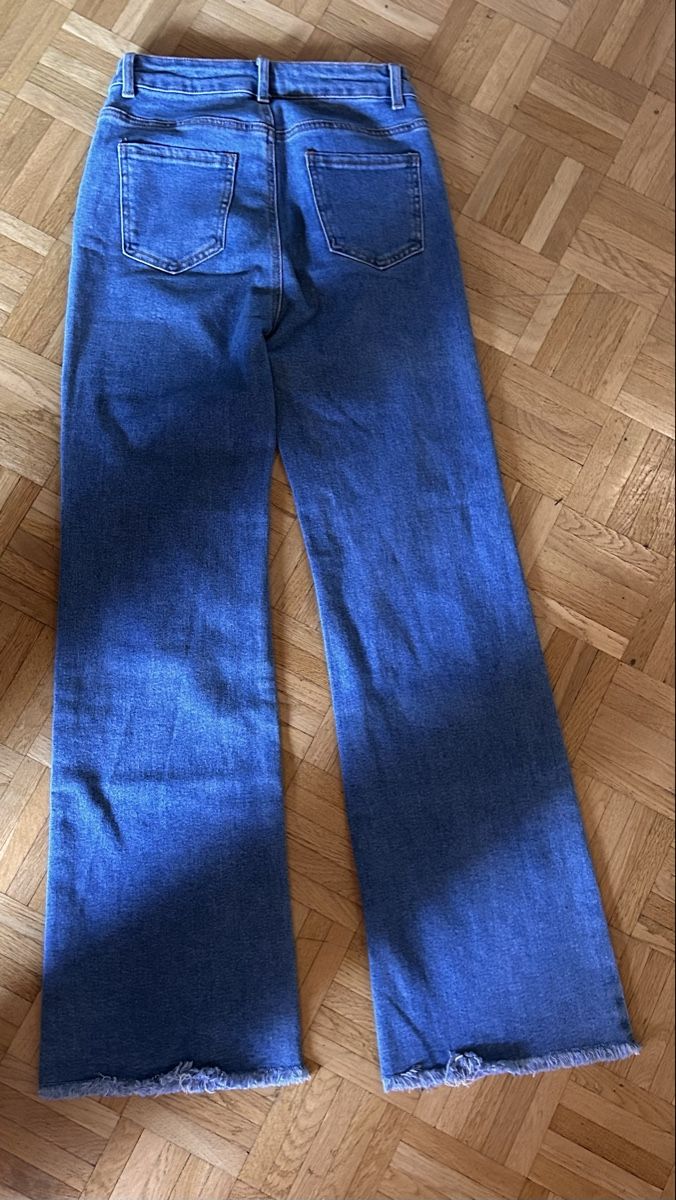 Jeans: Blue Wide-Leg Jeans - Size S – Nuovo (secondo la descrizione) da Glattbrugg venduto da Lara_G06