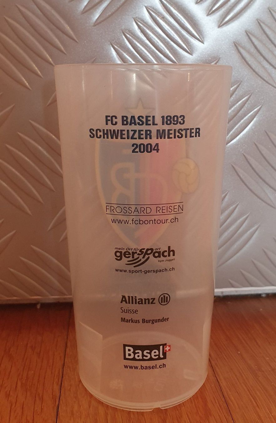 Contenitori & Simili: FC Basel Meisterbecher von 2004 – Usato da Emmenbrücke venduto da Herzog07 1