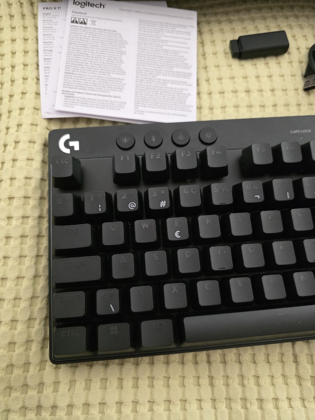 Logitech Tastiere: LOGITECH G PRO X TKL LIGHTSPEED (Bluetooth, Schweiz, Kabello – Nuovo e nell'imballaggio originale da Basel venduto da Cod1987 4