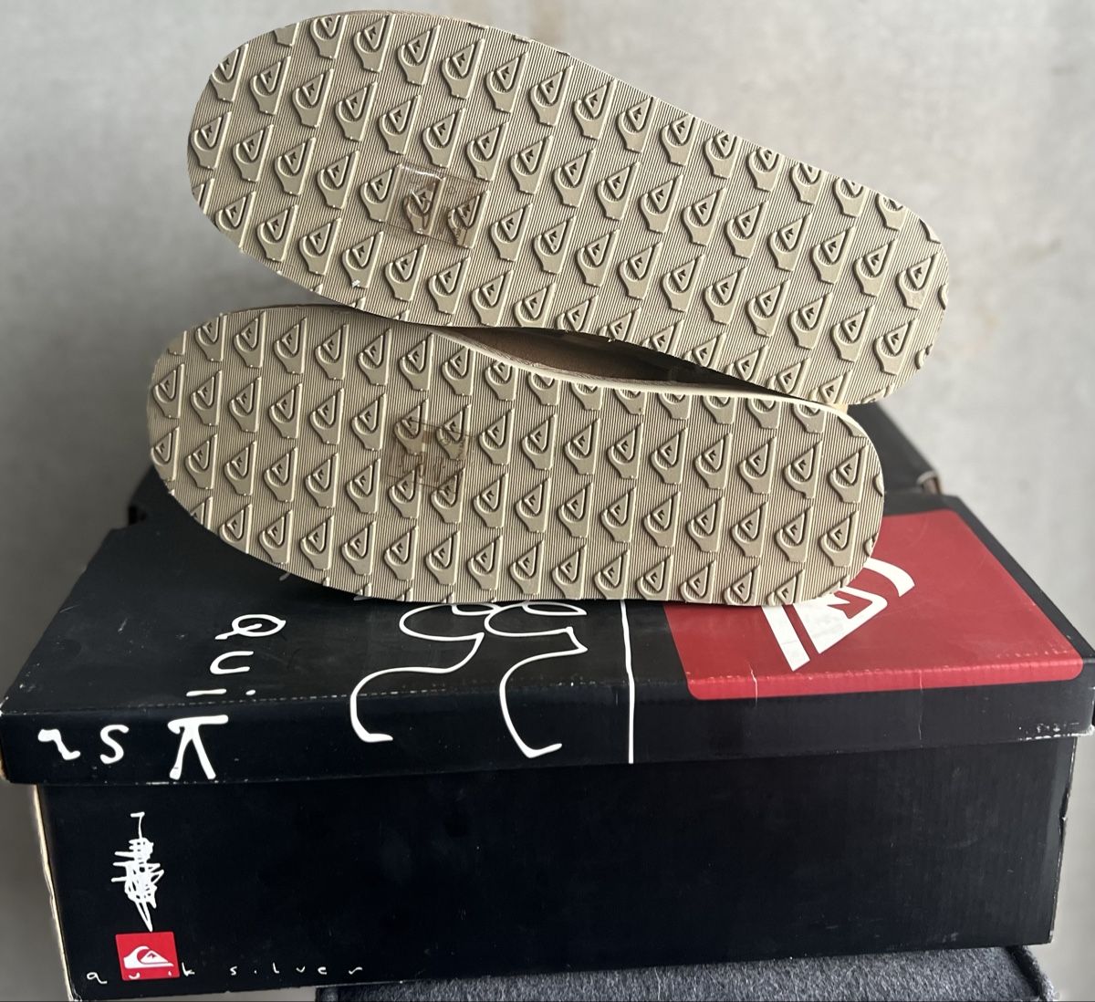 Quiksilver Scarpe da uomo: Quiksilver Bottes Niamey 44 – Nuovo e nell'imballaggio originale da Penthaz venduto da cle_5kl2 1