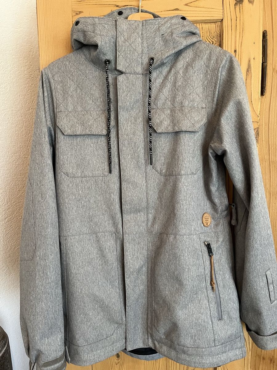 Mäntel: Volcom Winterjacke S – Gebraucht aus Plaffeien von CN83 1