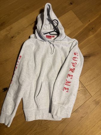 Supreme Kapuzenpullover Grau Grösse L guter Zustand