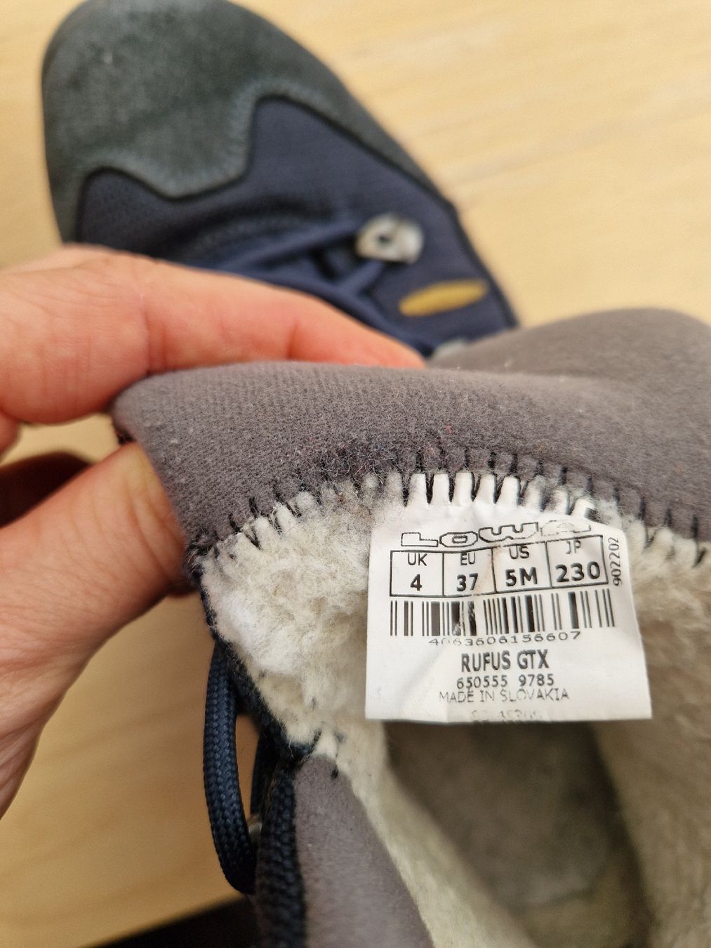 Lowa Scarpe per ragazzi: Lowa Wanderschuh 37 – Usato da Hinwil venduto da gelbwinnie 2