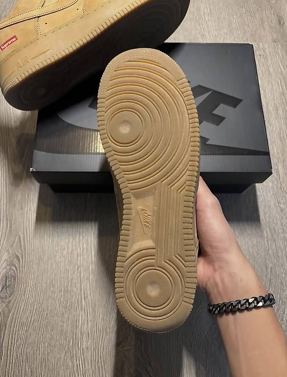 Chaussures hommes: Air force one supreme  – D'occasion à Cheseaux-Lausanne par mad_mnv2 4