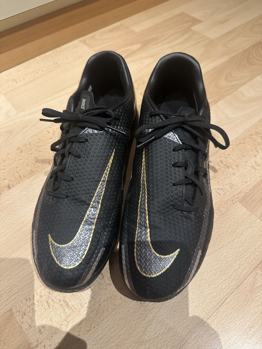Nike Scarpe da uomo: Nike Phantom GT Gr. 43 – Nuovo (secondo la descrizione) da Uetendorf venduto da Gar_9pvy 1