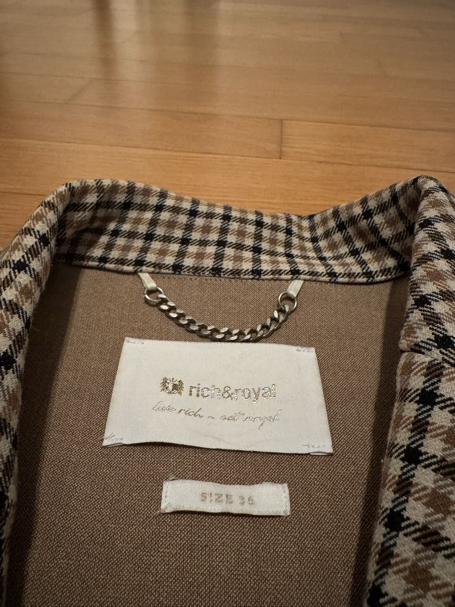 Rich & Royal Cappotti: Rich & Royal Mantel – Usato da Oberdorf NW venduto da ltr_8htc 3