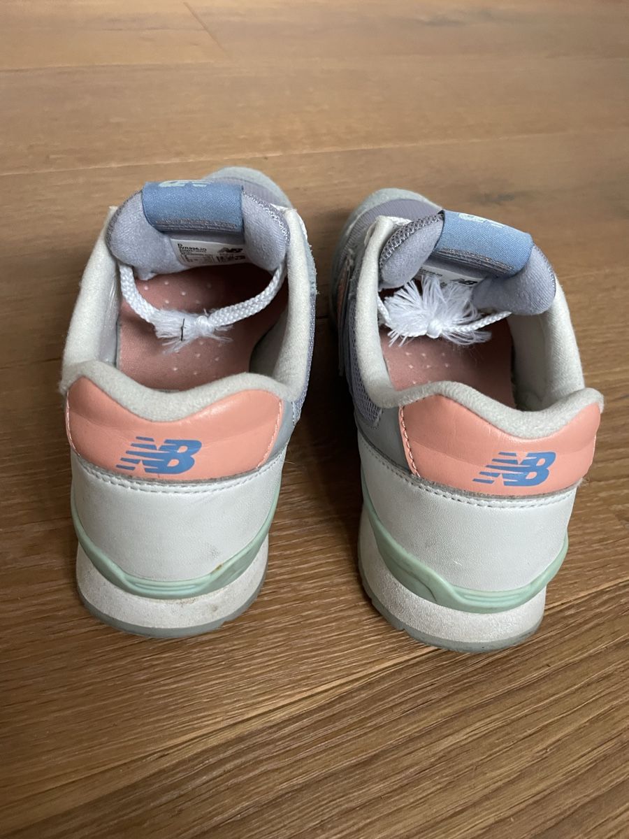 New Balance Damenschuhe: Sneaker – Gebraucht aus Aarwangen von erd_ngx8 3