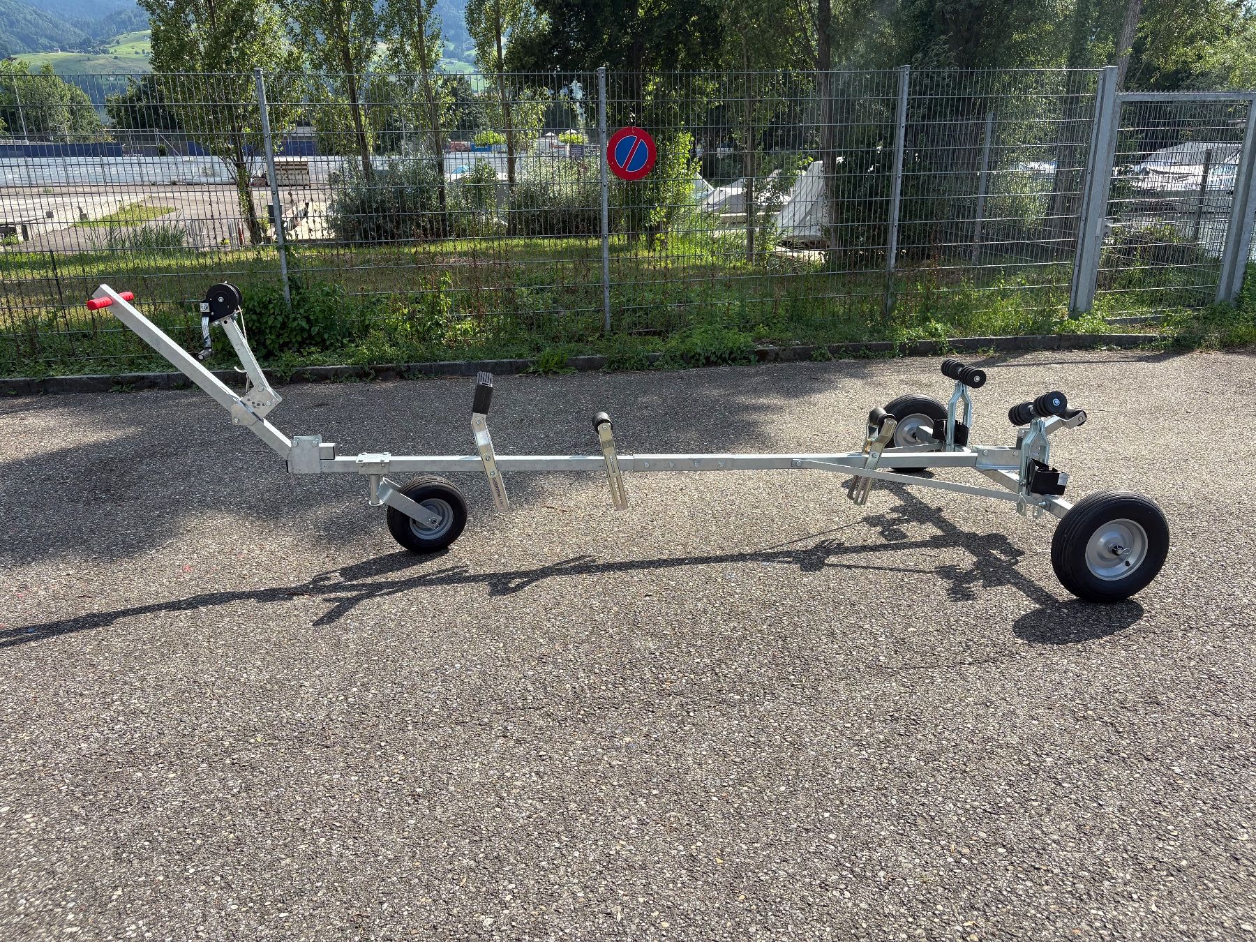 Anhänger: Slipwagen 200/350kg – Gebraucht aus Siebnen von Liischtli 6