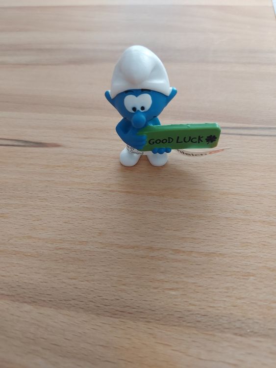 SCHLEICH Viel Glück Schlumpf | The Smurfs Figur | Für Kinder Ab 3 Jahren