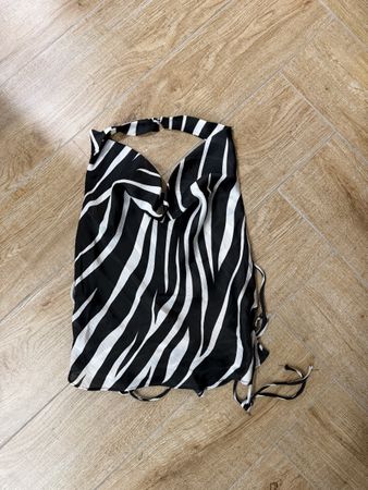 *NEU* Bershka Zebra Print Halter Top - XS