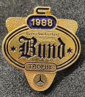 S946 - Pin Bern Switzerland Bund Trophy Mercedes 1988