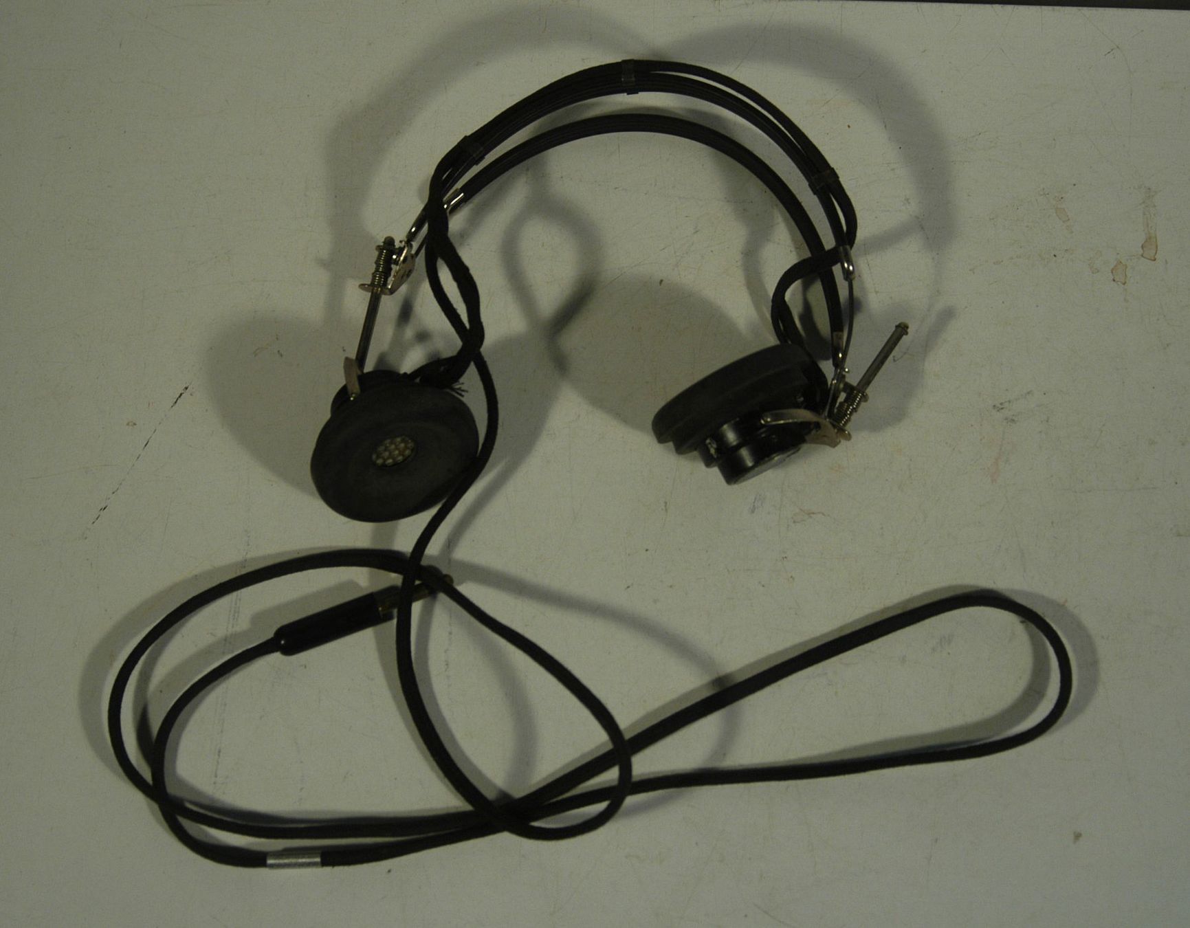 Cuffie: Telephonics TDH-39 Kopfhörer um 1950 – Usato da Herisau venduto da Wisen