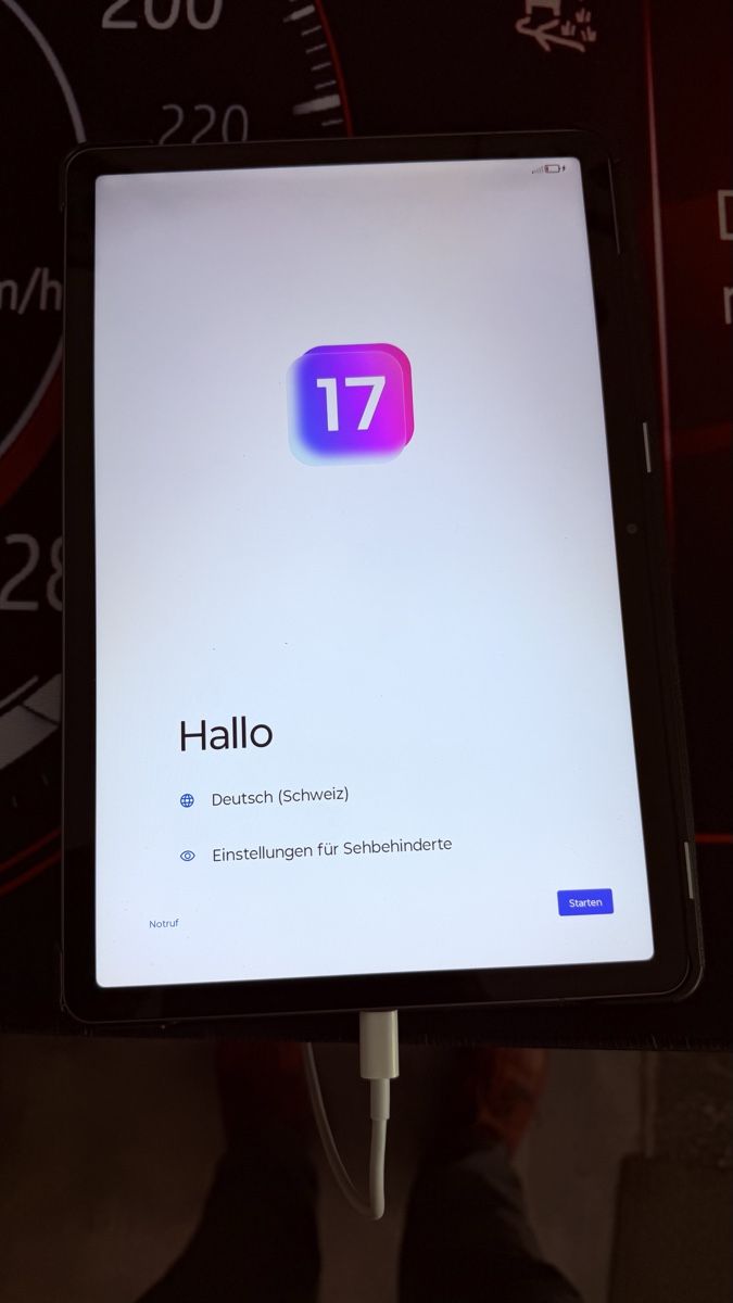 Lenovo Tablet PC: Lenovo Tab K11 2nd Generation + Hülle, CH Version – Usato da Luzern venduto da Travelblogger