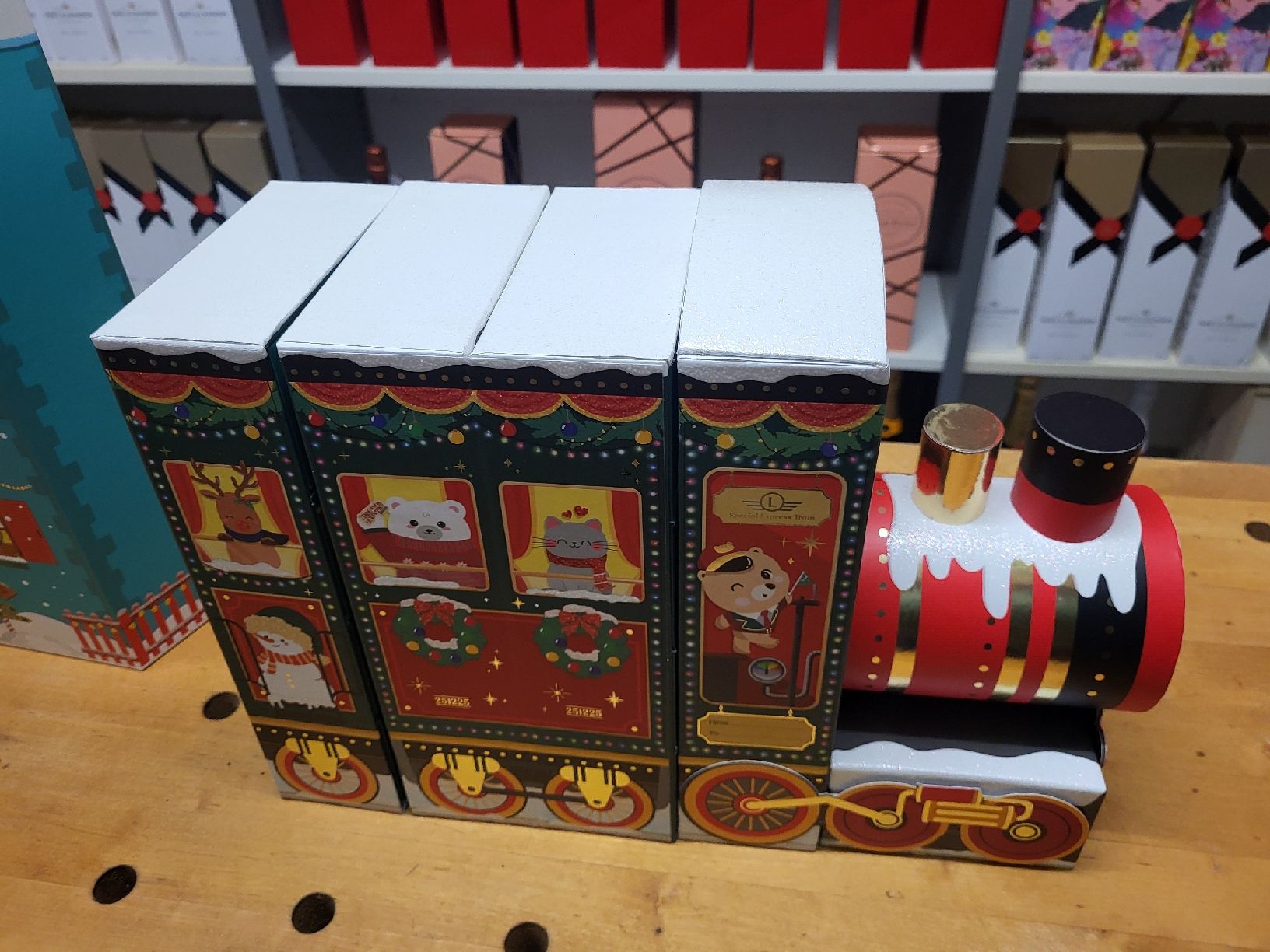 Legami Kalender: Legami 2x Advent Kalender  – Gebraucht aus Fruthwilen von Mostro-Medusa 4
