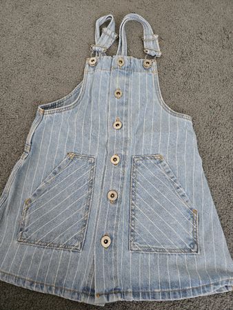 Latzkleid Zara gestreift Grösse 110