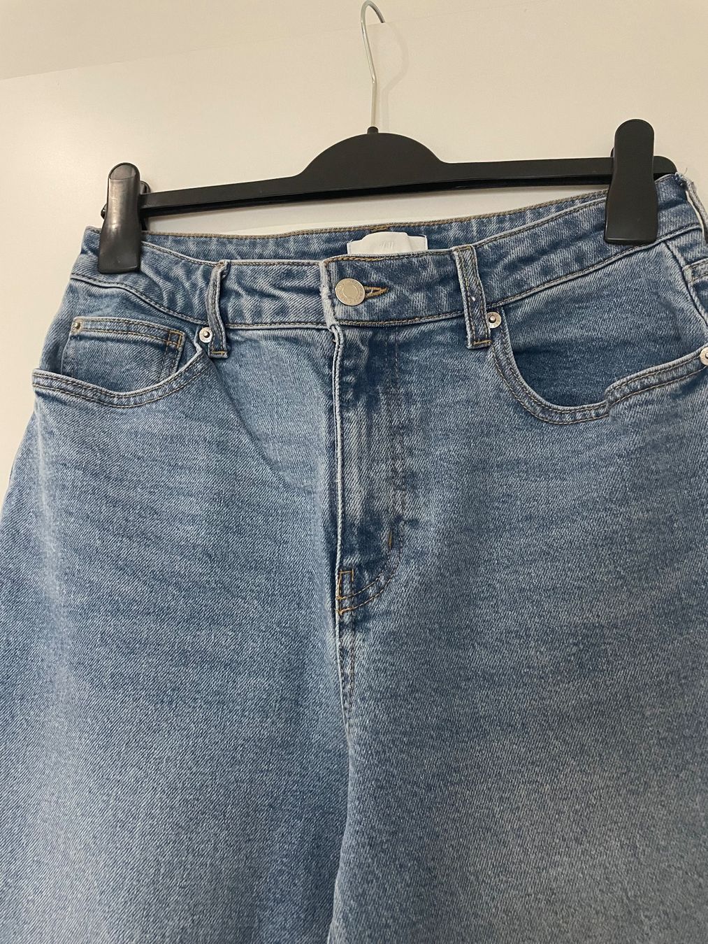 H&M Jeans: Jean - H&M – Nuovo (secondo la descrizione) da La Chaux-de-Fonds venduto da ju_paol2 1