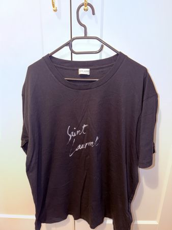 Saint Laurent size L